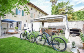Lovely Apartment In Rivignano Teor With Kitchen